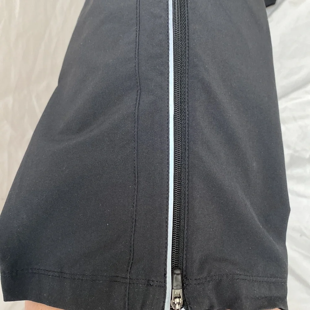 Nike Men’s Dri-Fit black running joggers. Size small.
